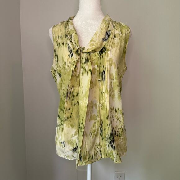 Ann Taylor green silk sleeveless button down top size 4 - Picture 2 of 10